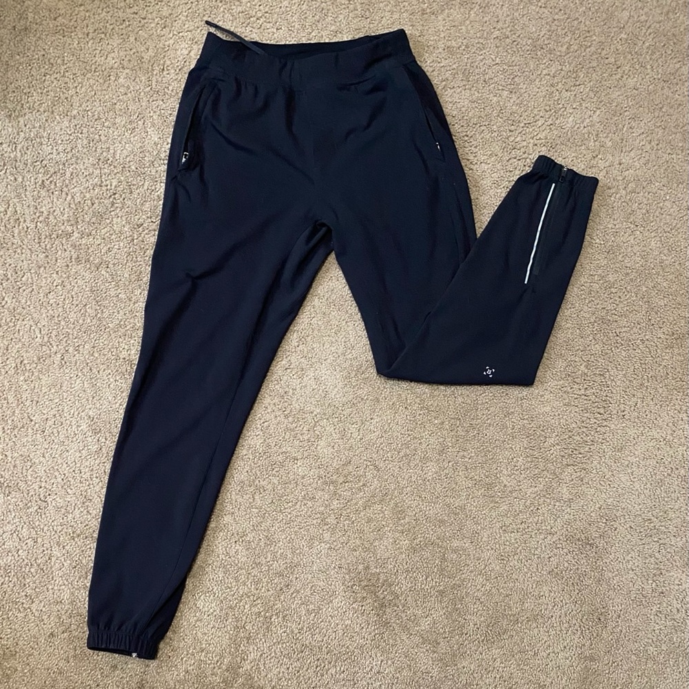 Lululemon Surge Jogger Warm 29” Inseam